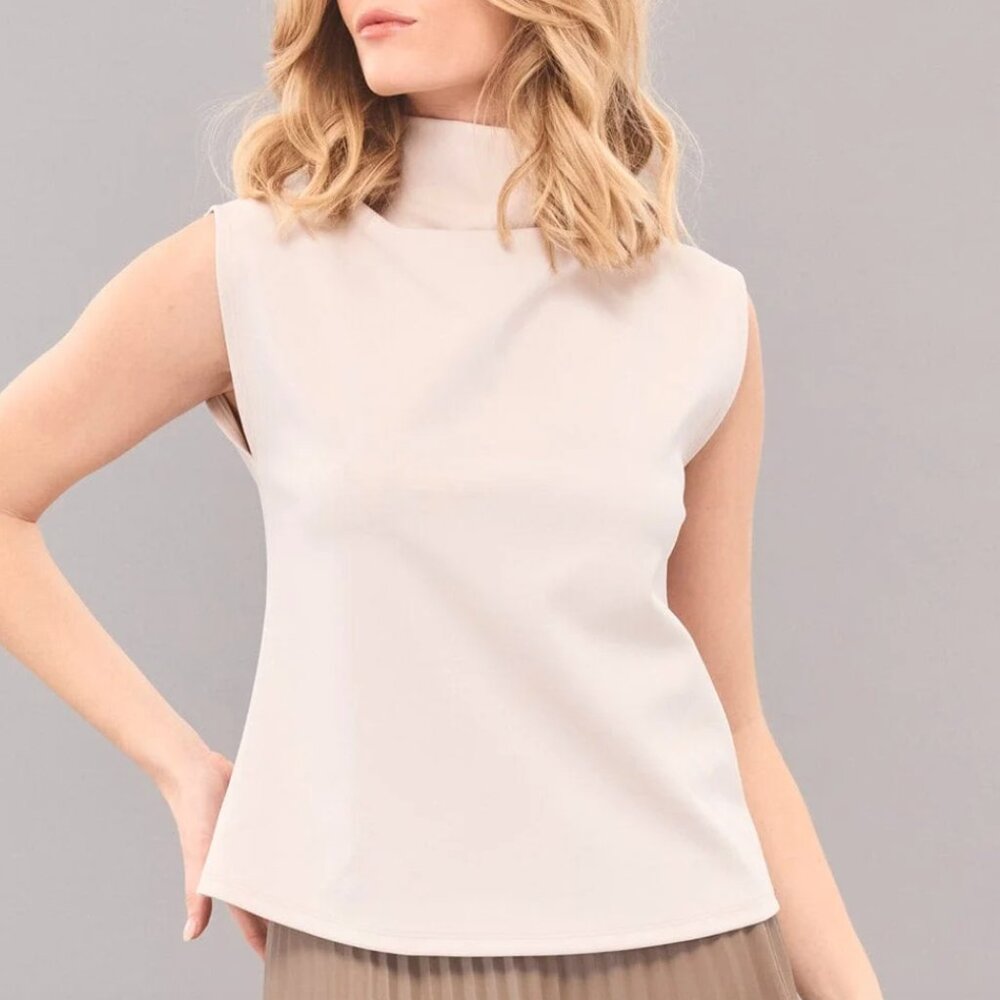 Lola & Sophie sleeveless top, Size xs